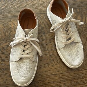 Lucky Brand flat woven sneakers